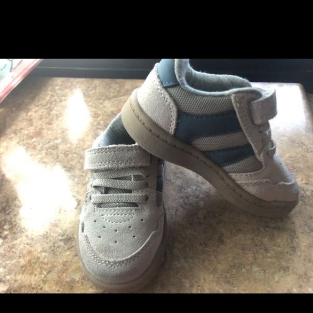 Sneaker
